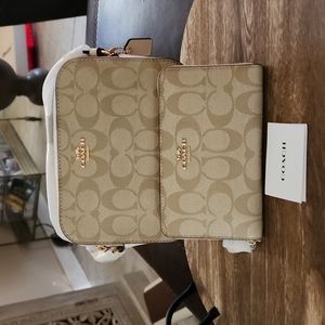 Coach Camera Bag & Wallet Set. NWT.